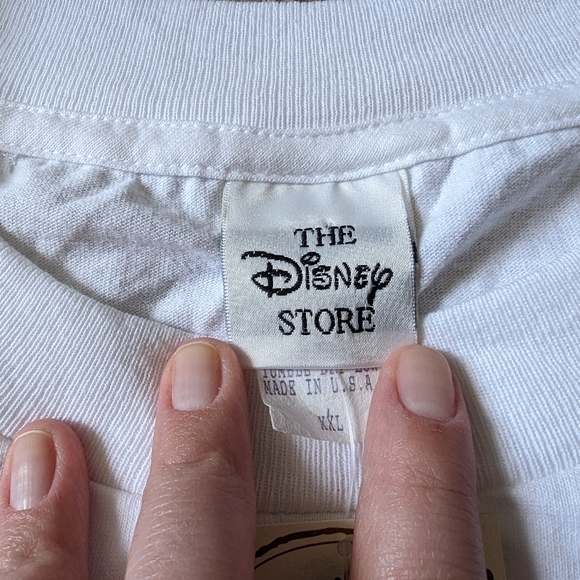 NWT Vintage Winnie the Pooh Disney Store T-shirt XXL - Picture 5 of 13